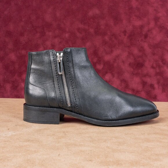 Aquatalia Women Nadie Black Leather Ankle Zip Dressy Office Boots size 7.5 - Picture 8 of 8